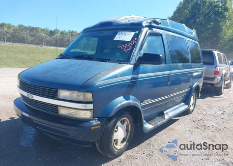 1998 Chevrolet Astro Upfitter Pkg. из США, поврежденный, VIN 1GBDM19W7WB122004